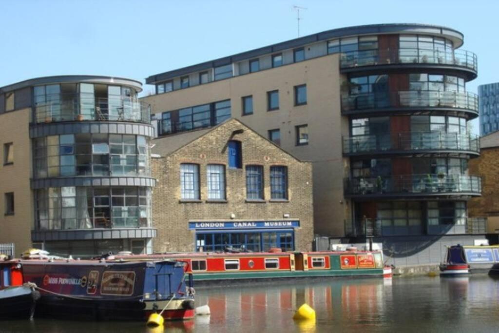 Victorian Beauty With Private Toilet And Shower Near Tube Station Londra Esterno foto